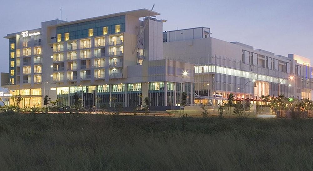 Hotel Santika Bsd City-Serpong Exteriér fotografie
