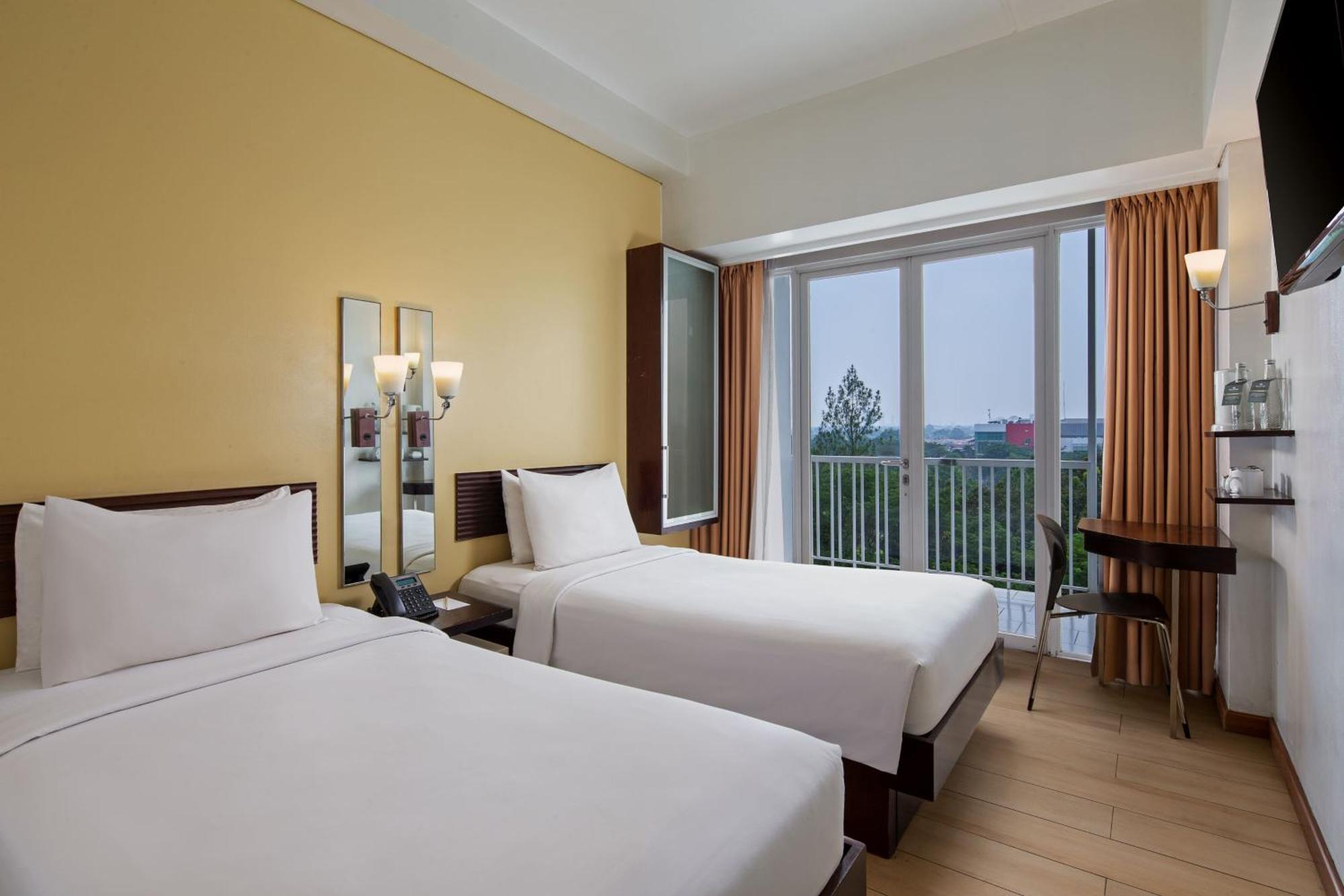 Hotel Santika Bsd City-Serpong Exteriér fotografie